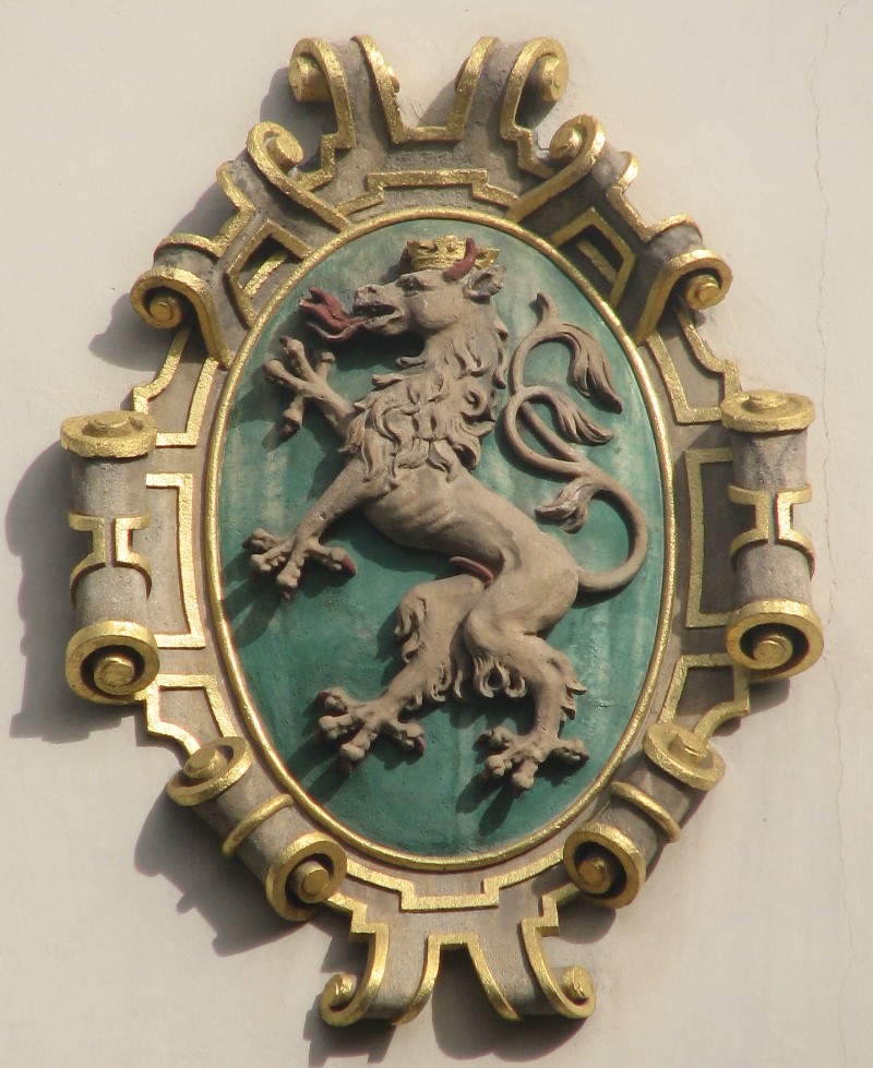 Grb Gradca na fasadi Viteške dvorane iz leta 1890. Foto: Aleksander Hribovšek, 2008.